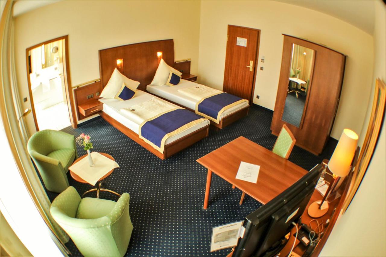 Victoria Hotel Минден Екстериор снимка