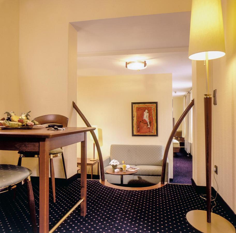 Victoria Hotel Минден Екстериор снимка